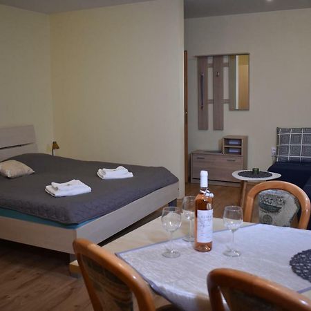 Ferienwohnung Beska Bešeňová Exterior foto