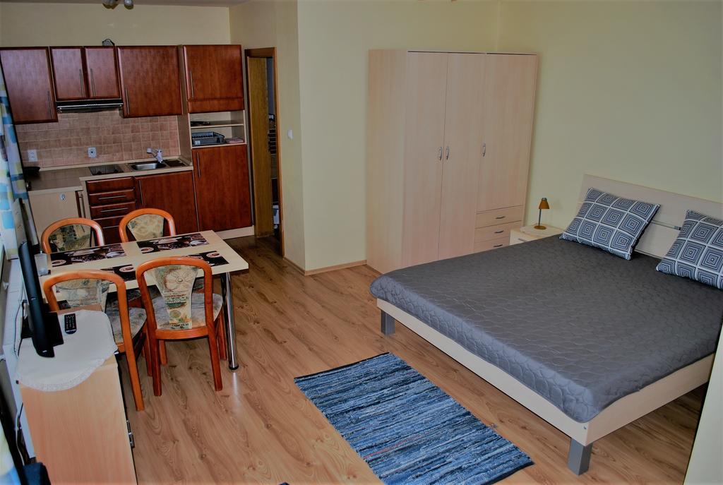 Ferienwohnung Beska Bešeňová Exterior foto